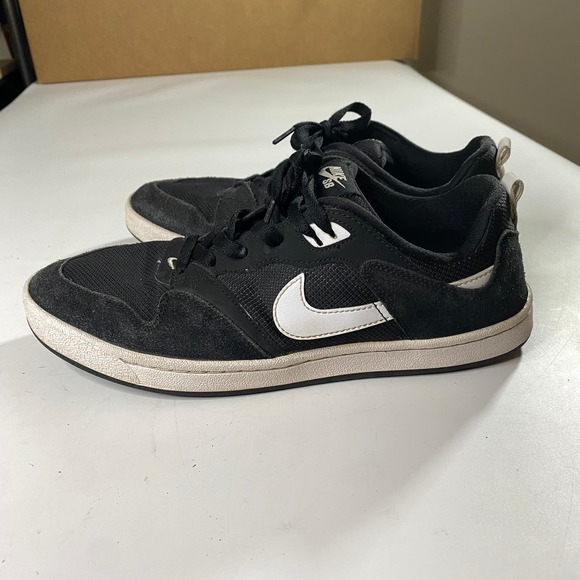 Nike SB Alleyoop Skate Shoes Sneakers Men\'s 9.5